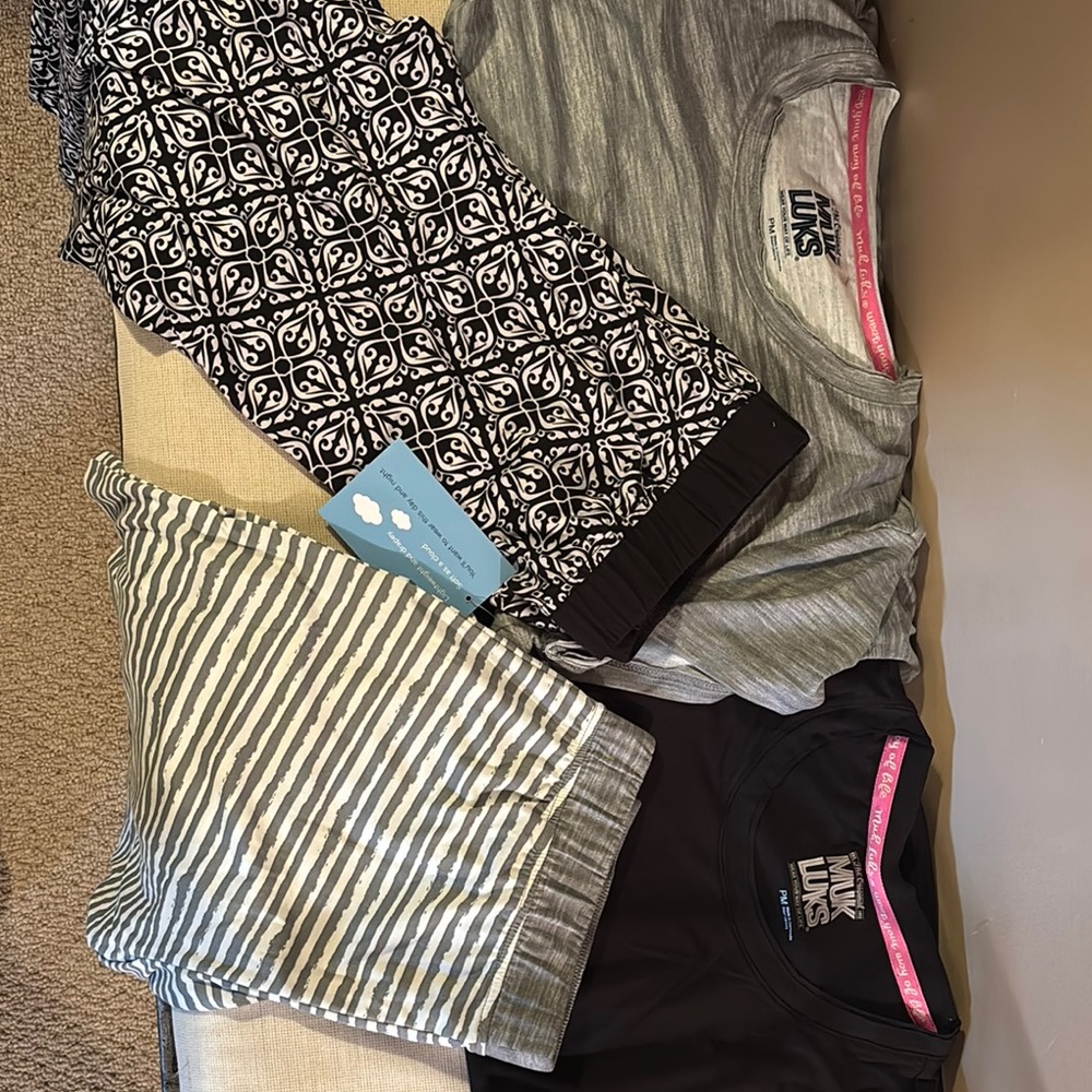 Muk Luks Women's 4 piece Pajama Set - Gray, Black, White